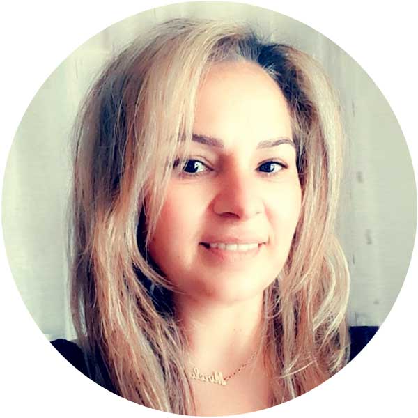 <strong>Mirela</strong>